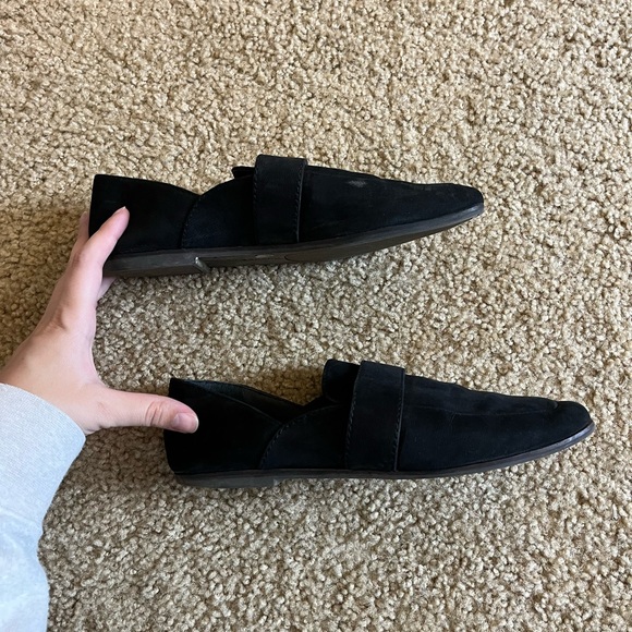 Lucky Brand Women's Black Loafers - Picture 2 of 2